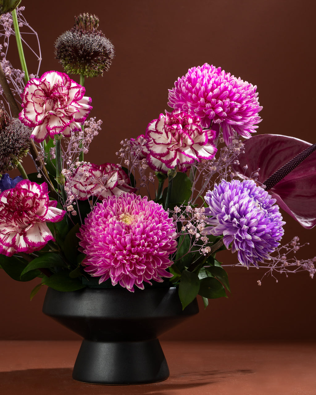 Flower Vase Velvet Orbit