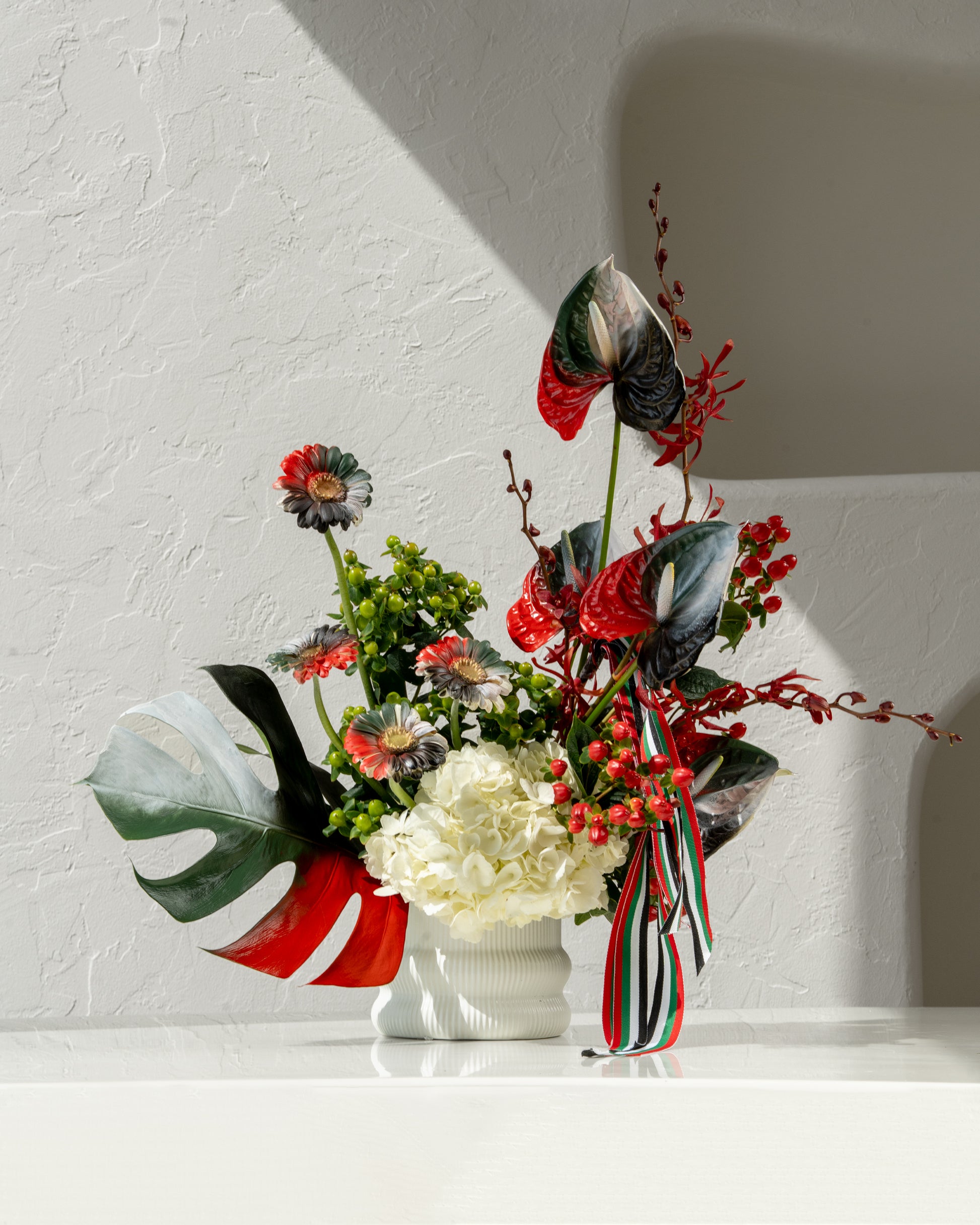 Flower Vase 2 - Eid Al Etihad