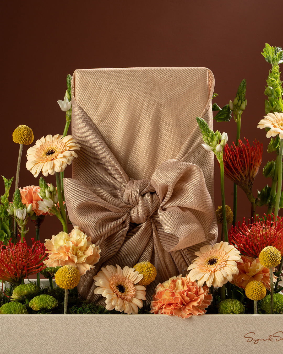 Flower Arrangement Medium With Gift Wrap