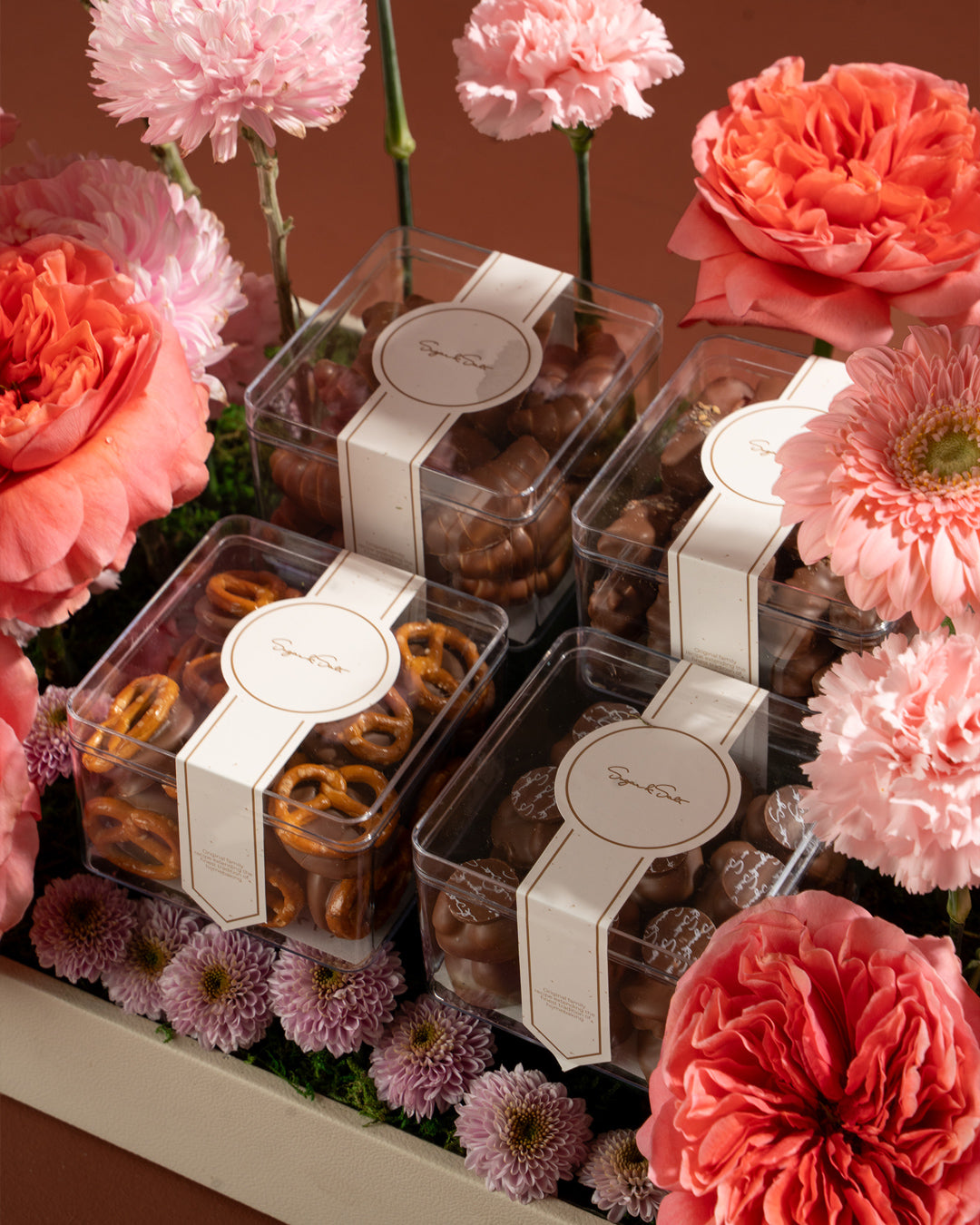 Flower Arrangement Big With Chocolate Box